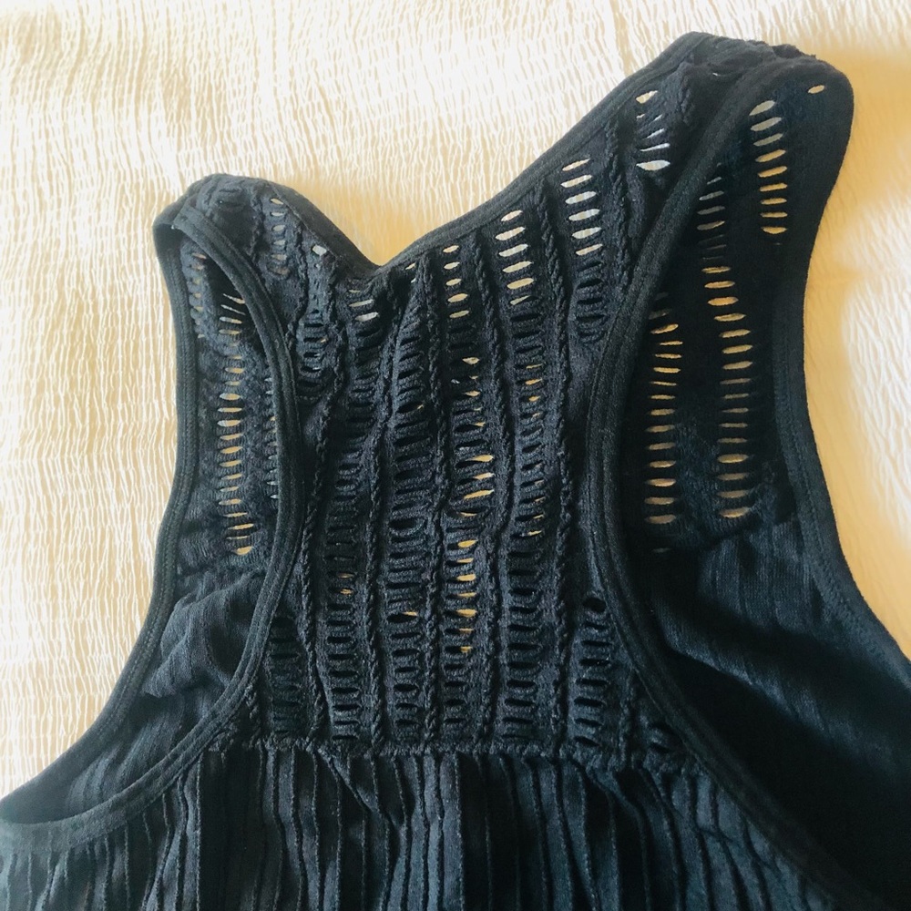Black Ribbed Tank (M/L) - Picture 4 of 5